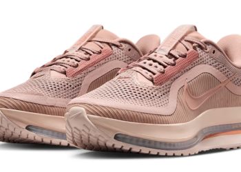 Nike Pegasus Premium Releases in “Metallic Rose Gold” Colorway