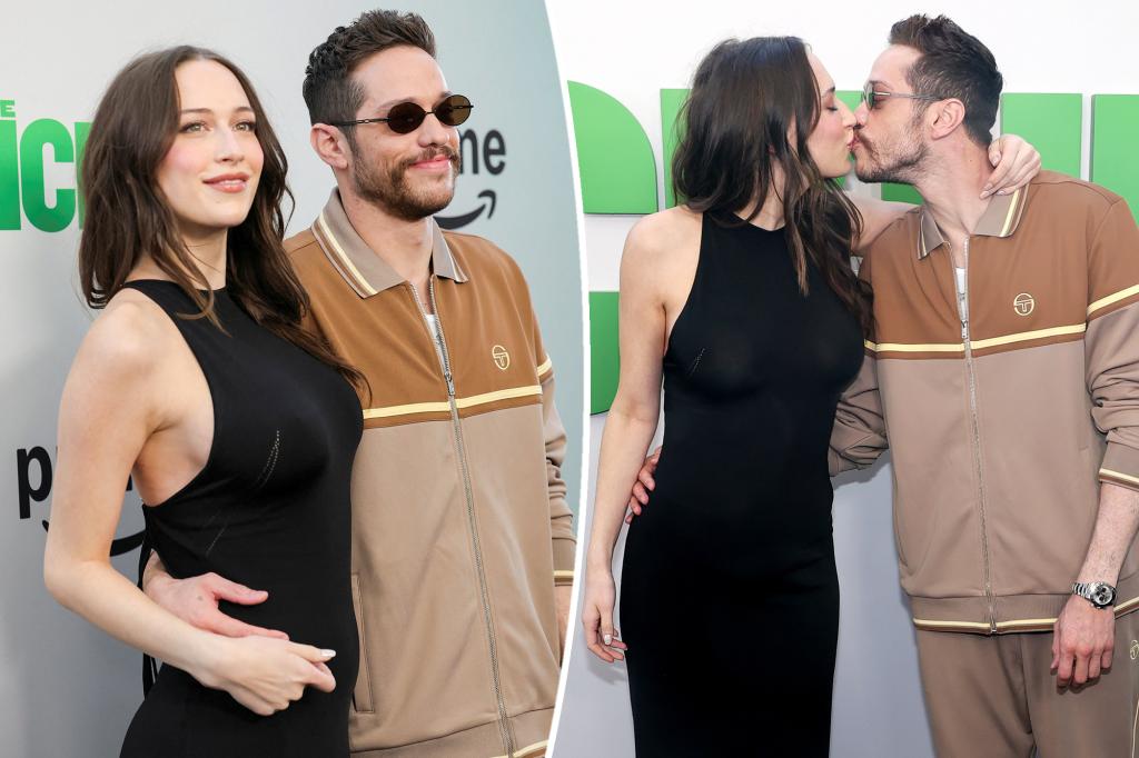 Pete Davidson’s pregnant girlfriend, Elsie Hewitt, shows off baby bump on ‘Pickup’ red carpet