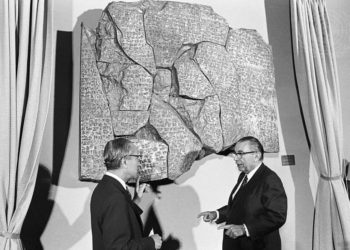 Pharaohs, Maharajas, and the Making of a Multipolar World