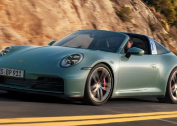 Porsche Expands 911 Lineup With New All-Wheel-Drive Carrera 4S Models