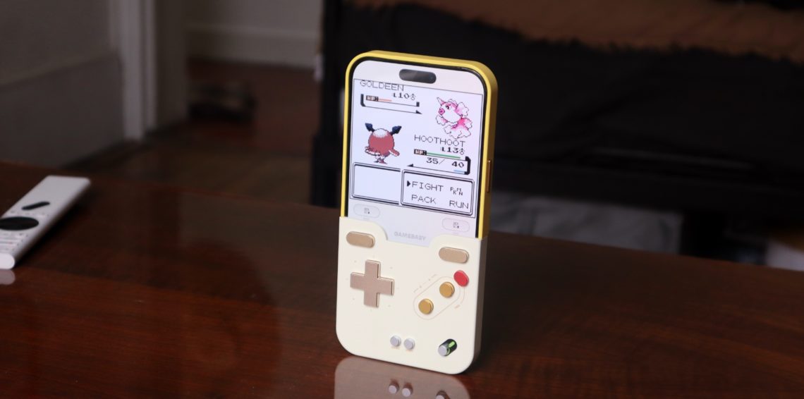 Putting the GameBaby retro gaming case for iPhone to the test