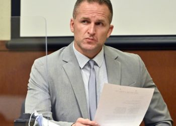 Sentencing hearing set for ex-Kentucky officer convicted in Breonna Taylor raid