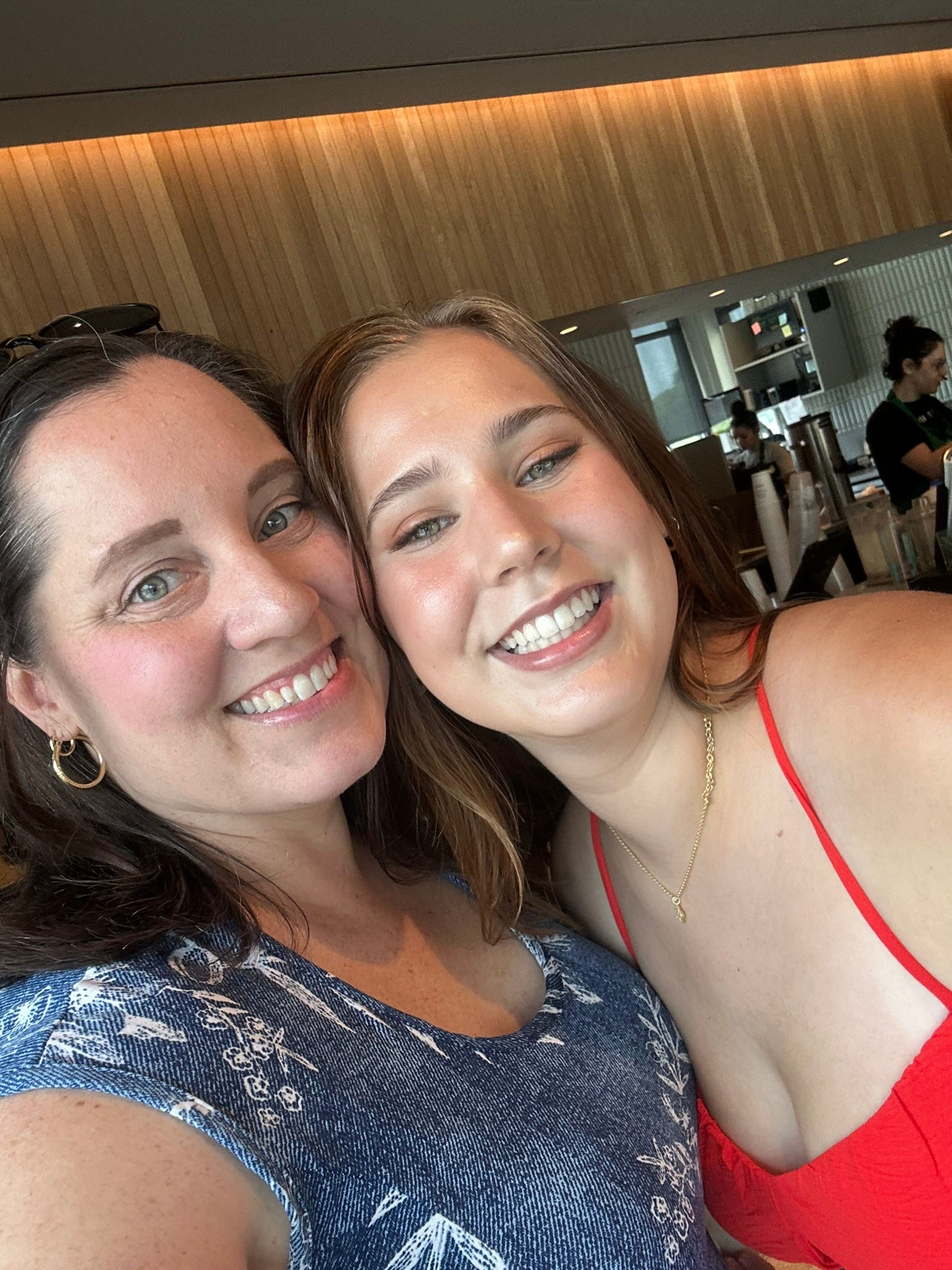 Rebecca Hastings with her daughter