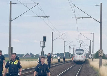 Syrian Suspect Arrested After Axe Attack on German Long-Distance Train
