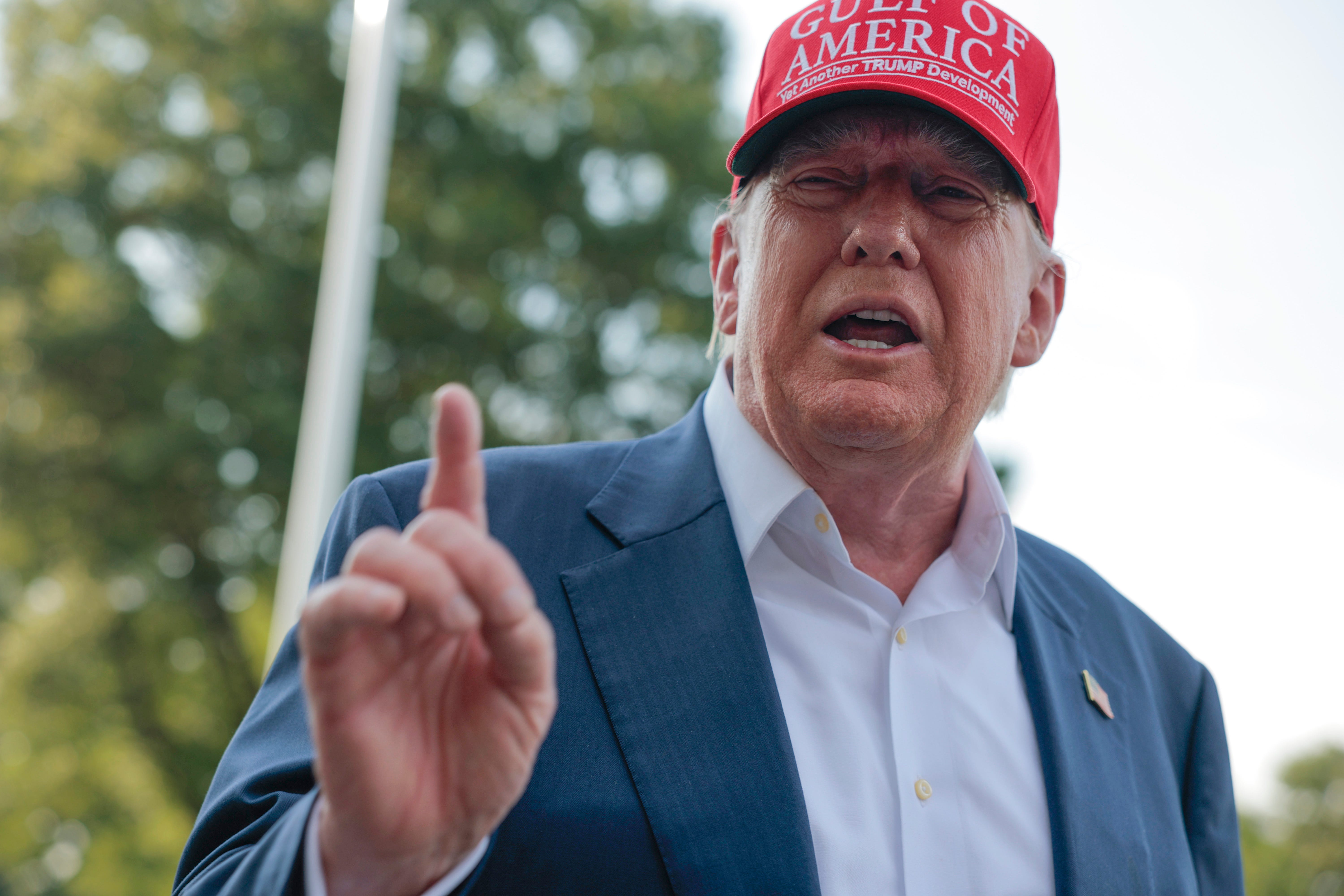Trump wearing a Gulf of America hat