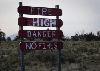 The Historic Grand Canyon Lodge Just Burned Down. Again.