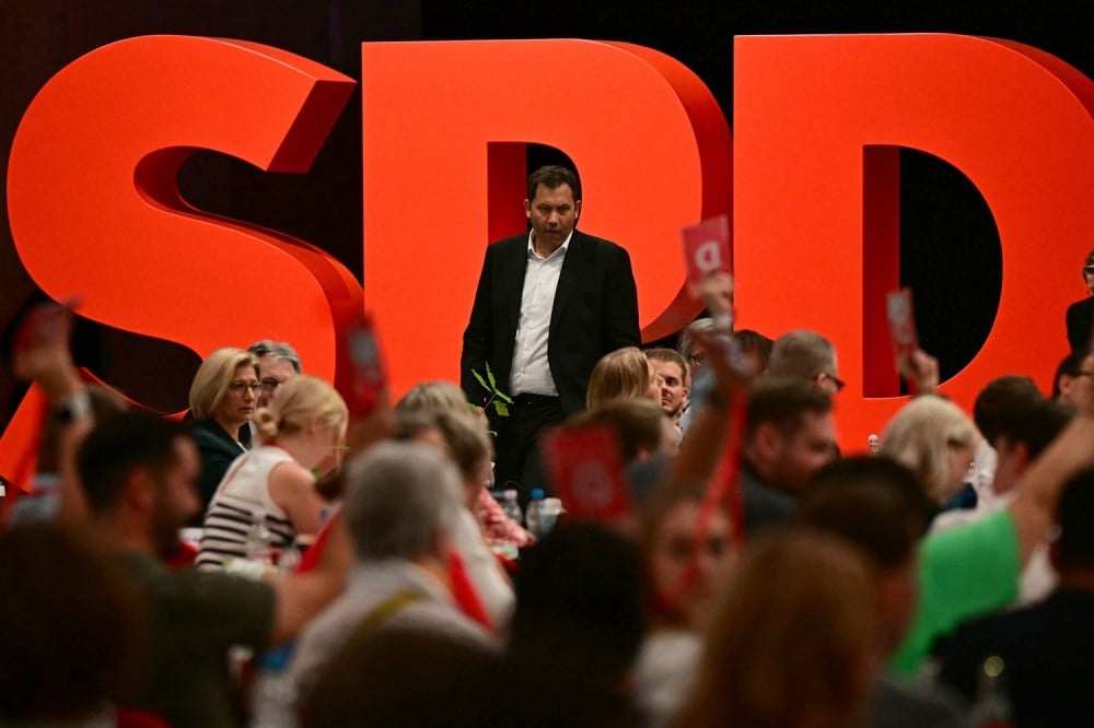 The Russia Problem Threatening Germany’s Government