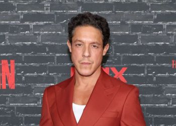 Theo Rossi Making Feature Directorial Debut With Action Heist Pic ‘Shell Game’