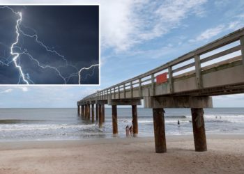 Three people struck by lightning at popular Fla. beach getaway