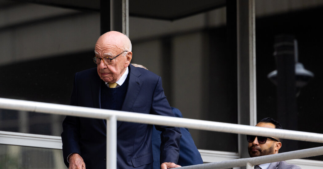 Trump Says Rupert Murdoch Should be Deposed Within 15 Days in Suit Over Epstein Article