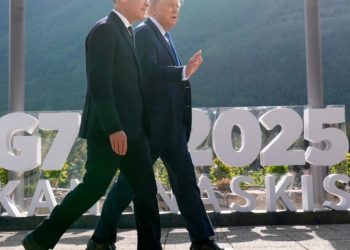 Trump plans to hike tariffs on Canadian goods to 35%