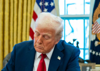 White House: Trump to Set Tariffs Before Midnight Deadline