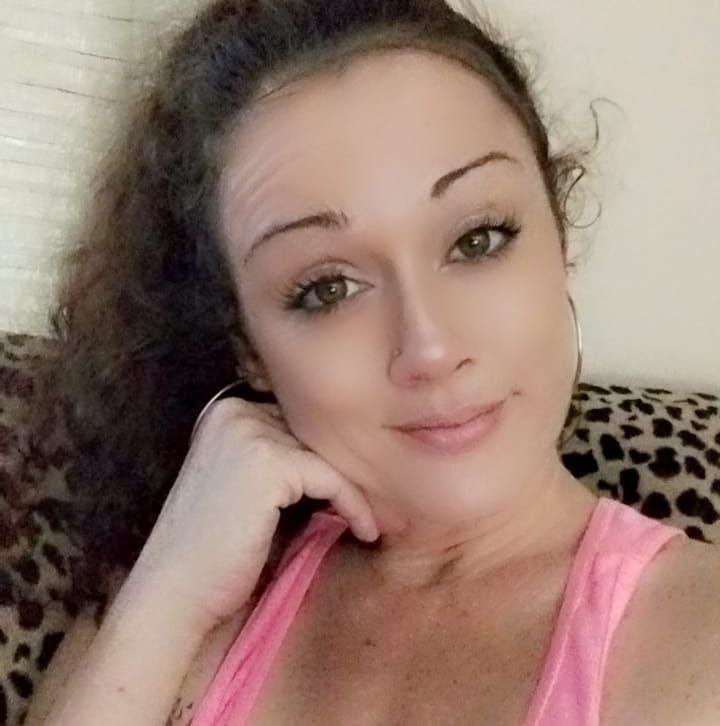 Portrait of Cortney Rose.