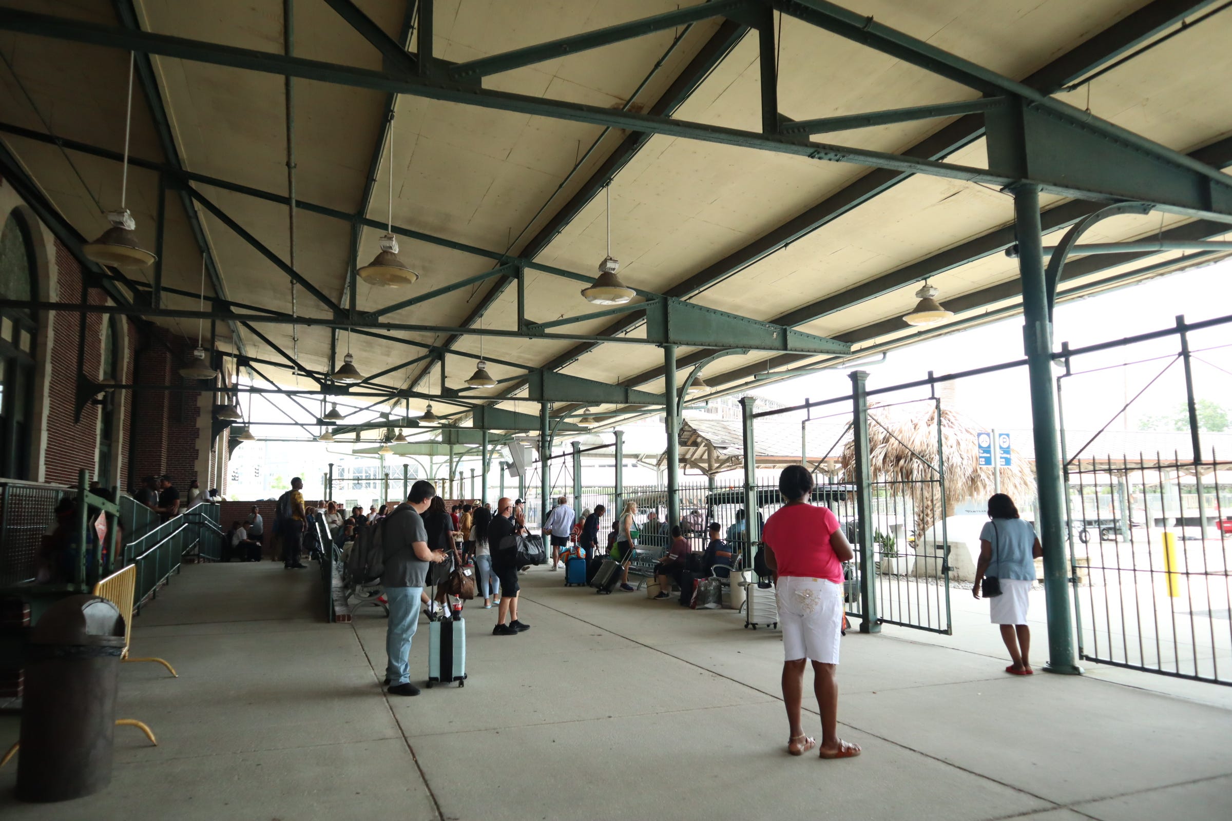 people waiting for amtrak