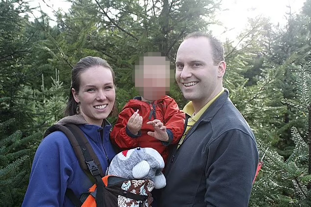 Mark and Sarah Humiston and an unnamed child.