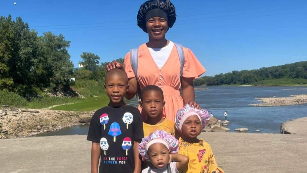 La'Datra Williams with her children, Elijah, left, Eli, top middle, E'lissa, right, and E'laina.