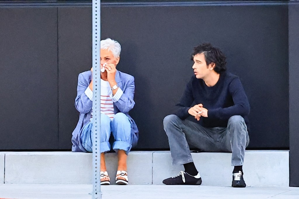 *EXCLUSIVE* Los Angeles, CA    Matty Healy and his girlfriend, Gabrielle Bechtel, were seen leaving a romantic dinner at Stella restaurant. Matt took some time to smoke a cigarette outside with his mother, sitting on the sidewalk, and his mother started crying to him. Recently, his mother said that she didn't want to be the daughter-in-law of his ex-girlfriend, Taylor Swift

