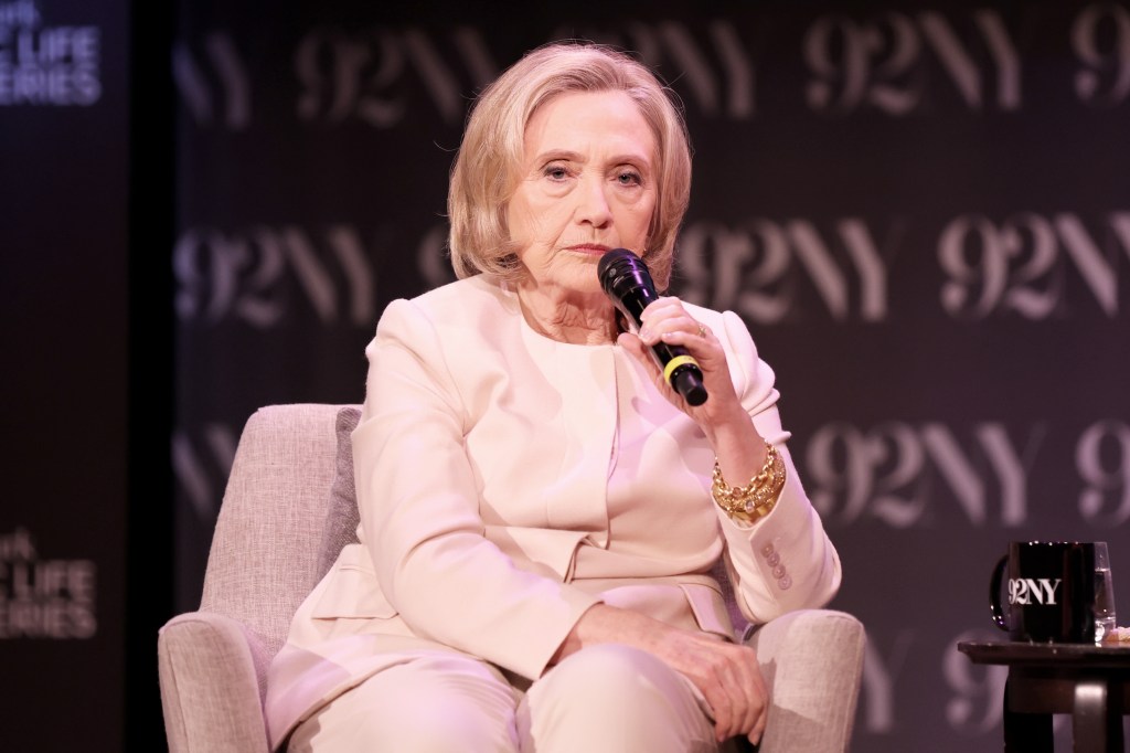 Hillary Clinton speaking at a 92NY event.