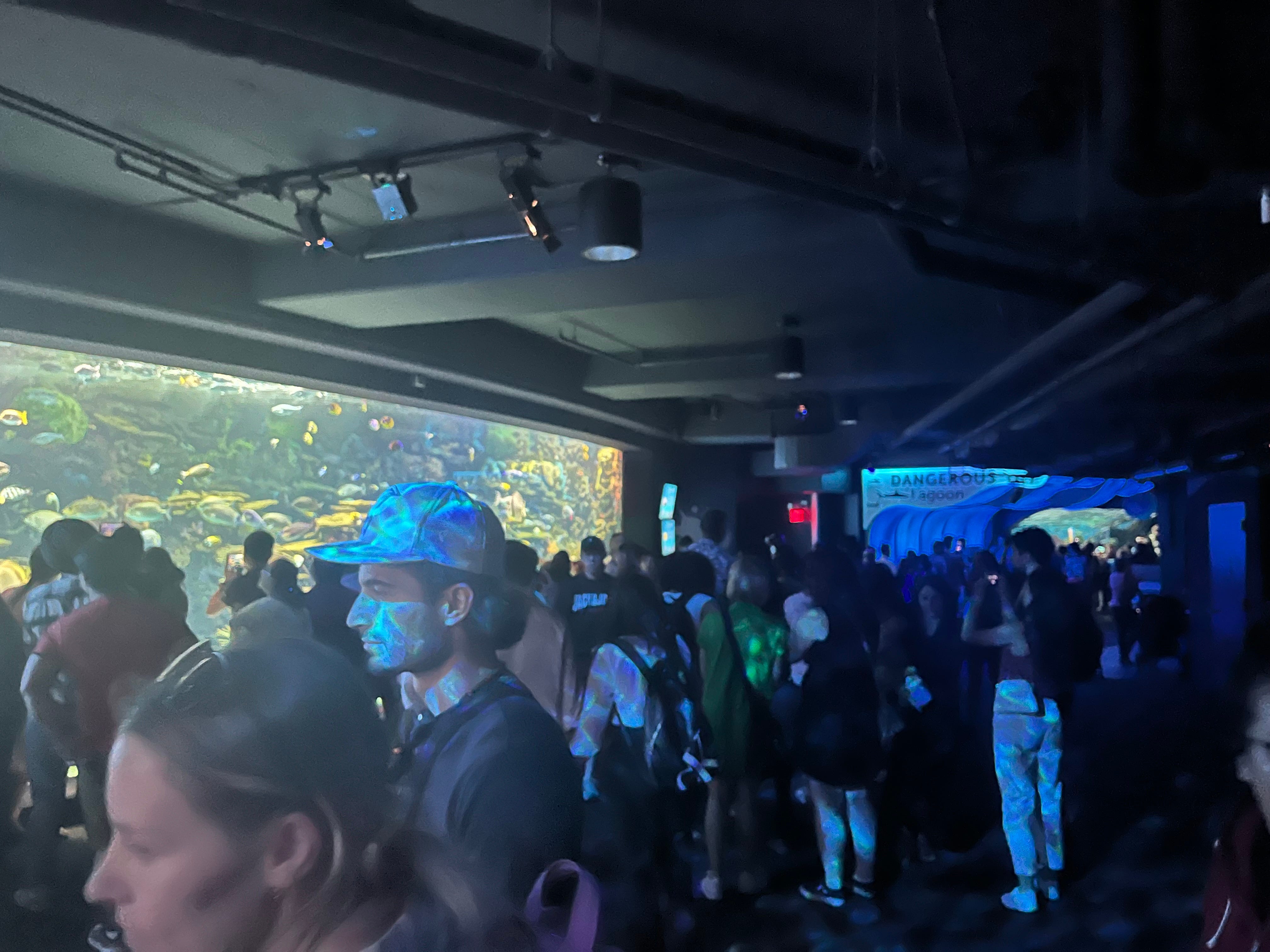 ripley's aquarium in toronto canada