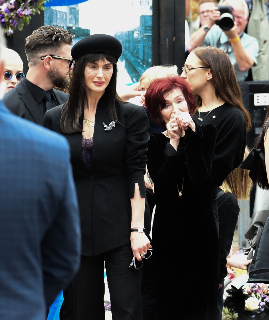 Kelly, Jack, Aimee and Sharon together at Ozzy's funeral