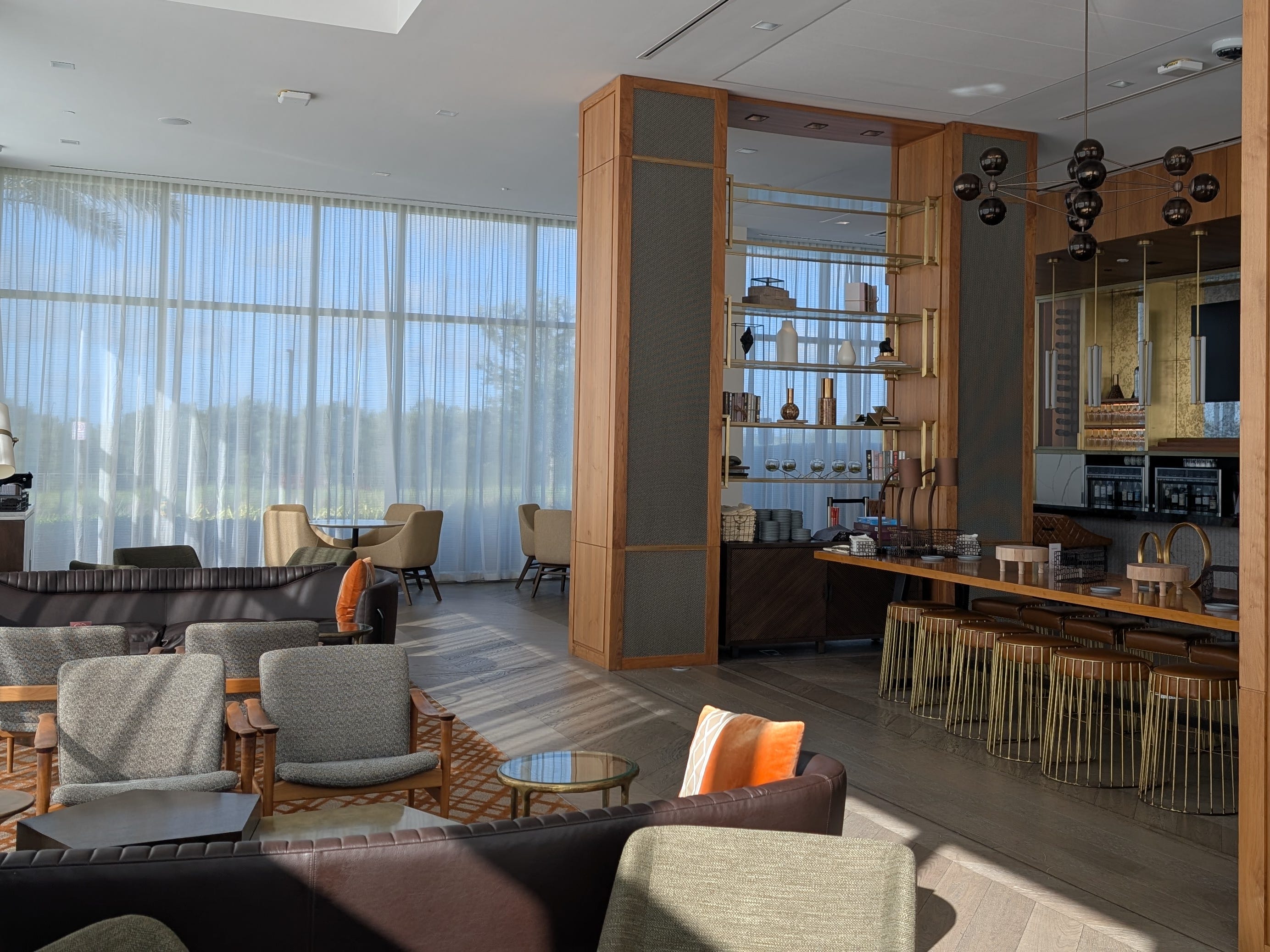 KPMG Lakehouse bar