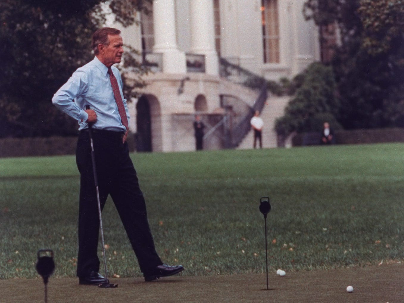 white house putting green