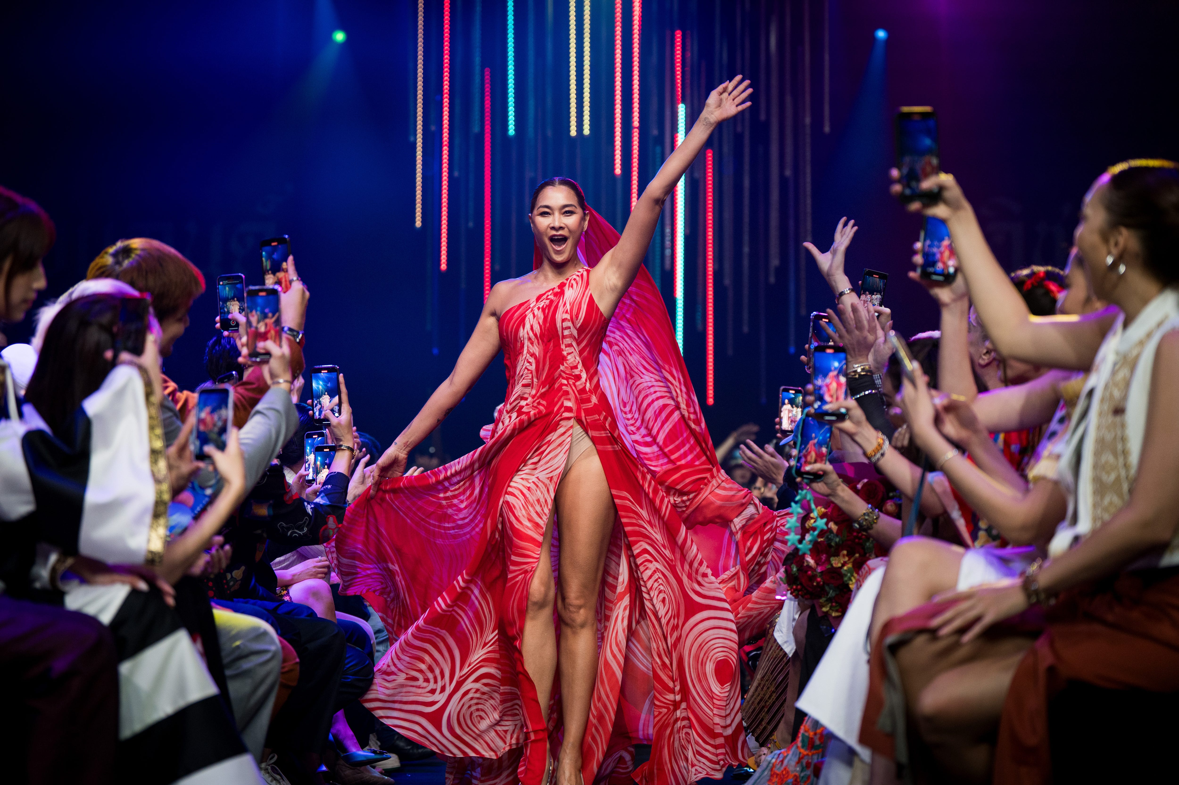 Metinee Kingpayome walking the runway during Bangkok Fashion Week.