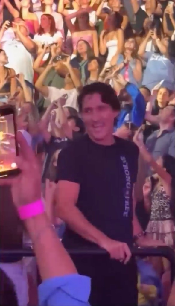 *PREMIUM-EXCLUSIVE* Montreal, CANADA Justin Trudeau was totally vibing as he heard Katy Perry's 