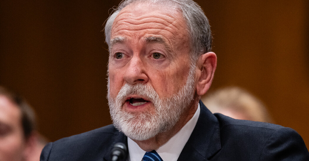 Huckabee Says U.S.-Backed Aid Sites in Gaza Will ‘Scale Up’