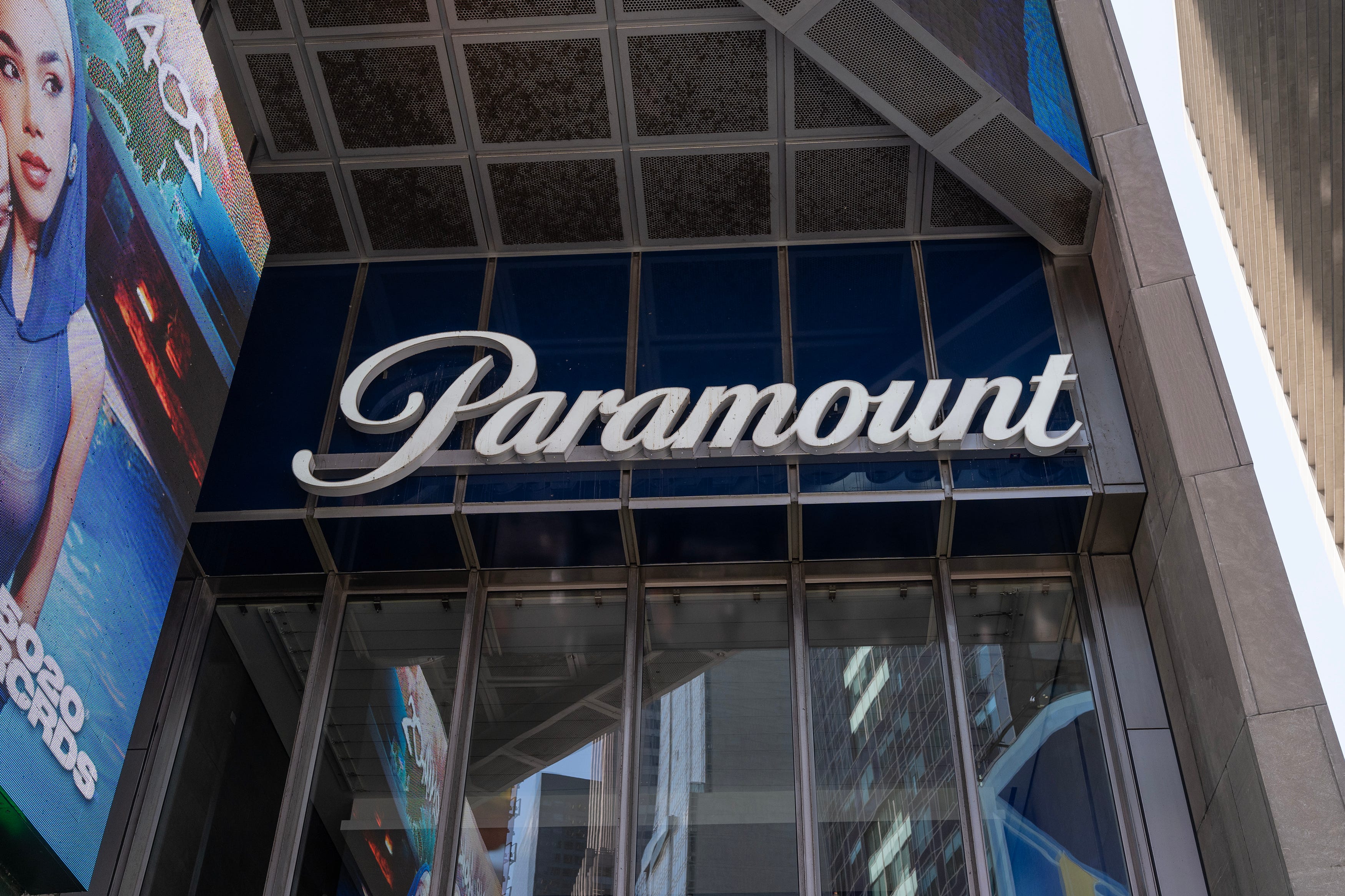 Paramount logo