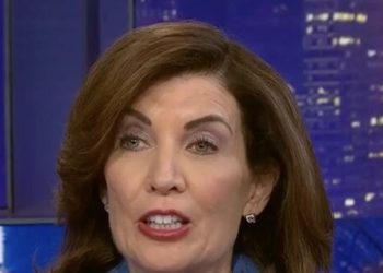 Hochul: Republicans Attempting ‘Legal Insurrection’ with Redistricting