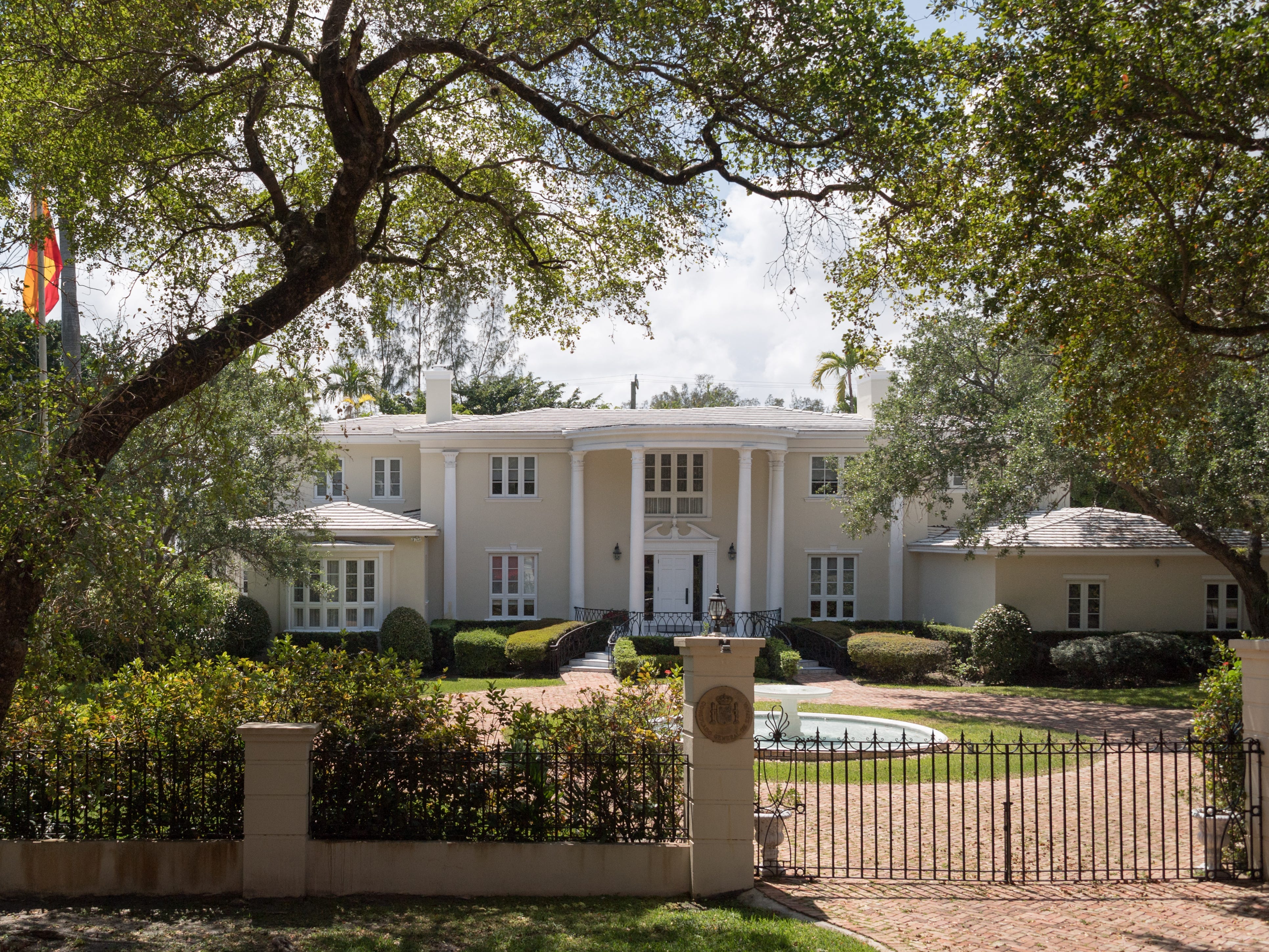 house in coral gables, florida
