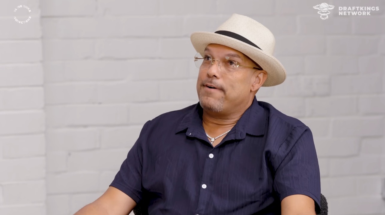 David Justice talking on a podcast