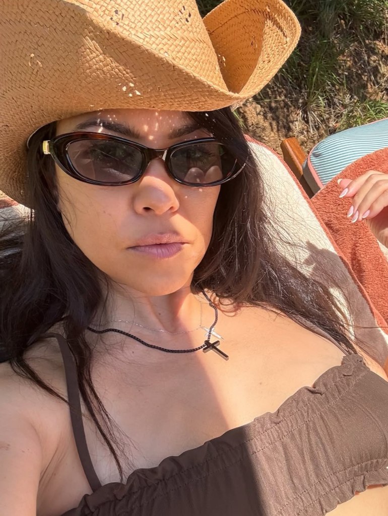 A selfie of Kourtney Kardashian on vacation