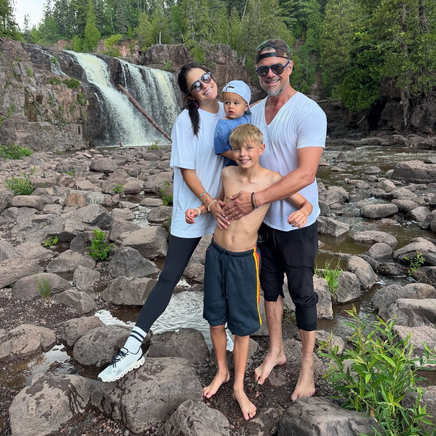 Josh Duhamel and his wife and kids