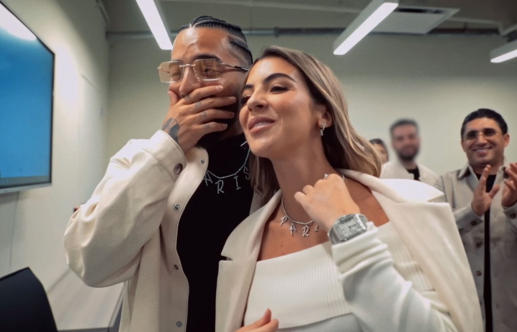 Maluma and his girlfriend, Susana Gómez.