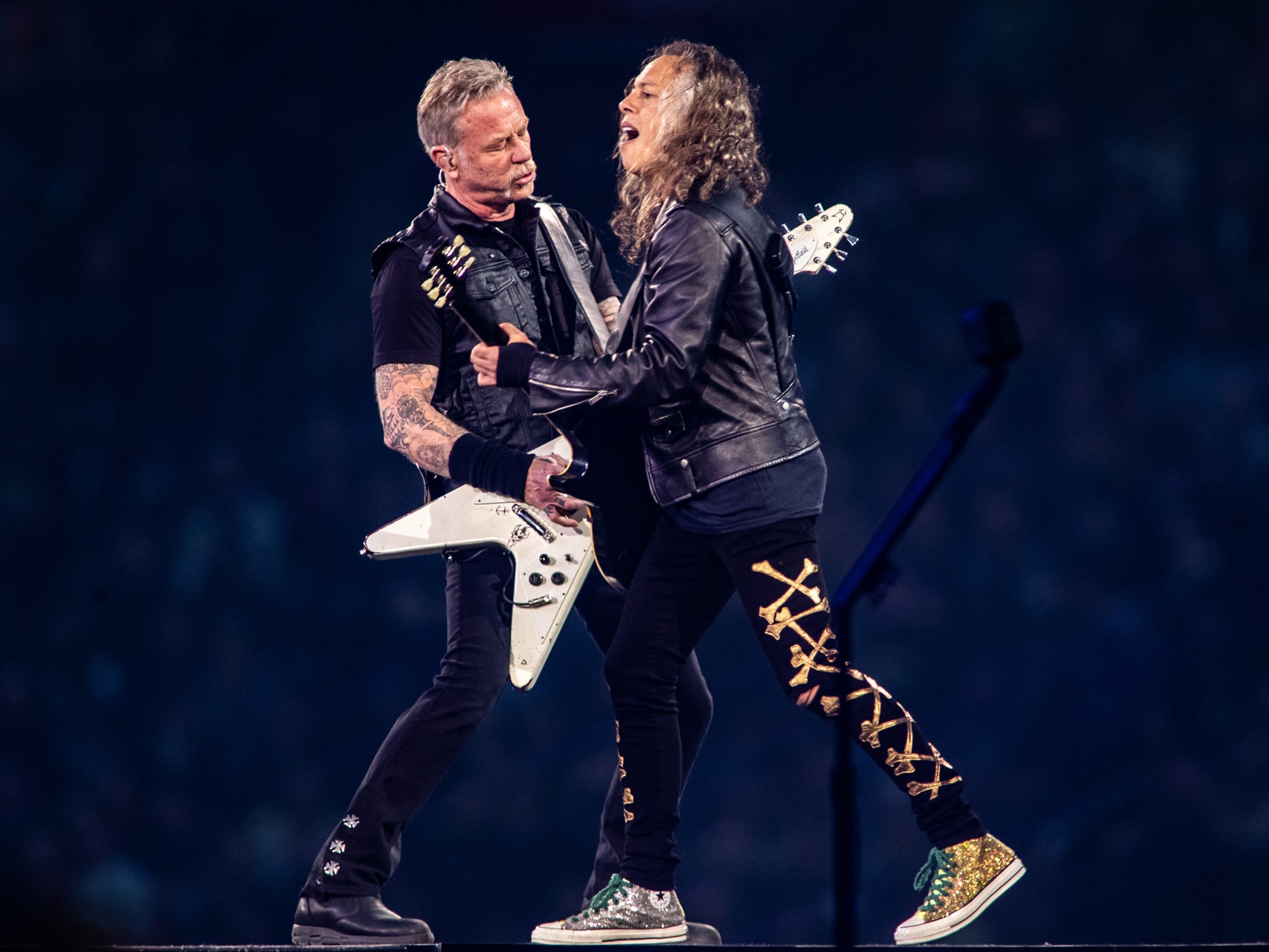James Hetfield and Kirk Hammett of Metallica perform on stage at Johan Cruijff Arena on April 29, 2023