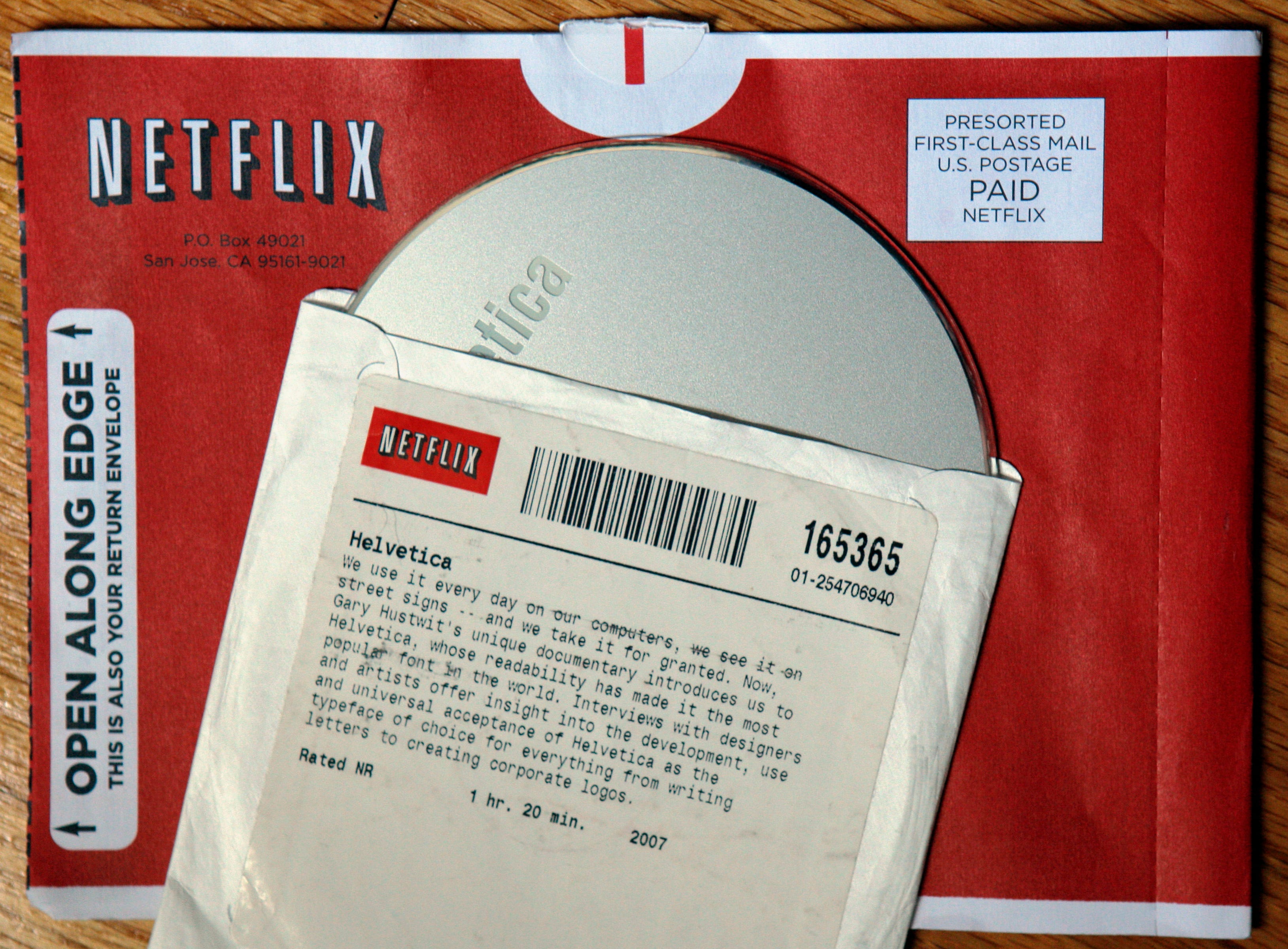 netflix dvd mail
