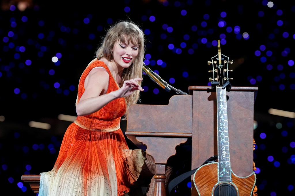 A photo of Taylor Swift