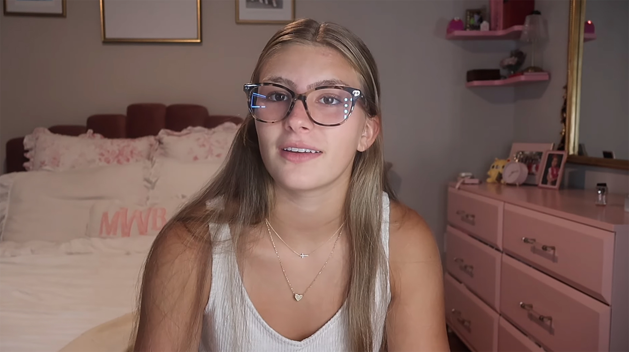 Maddie Aldridge talking in her YouTube video