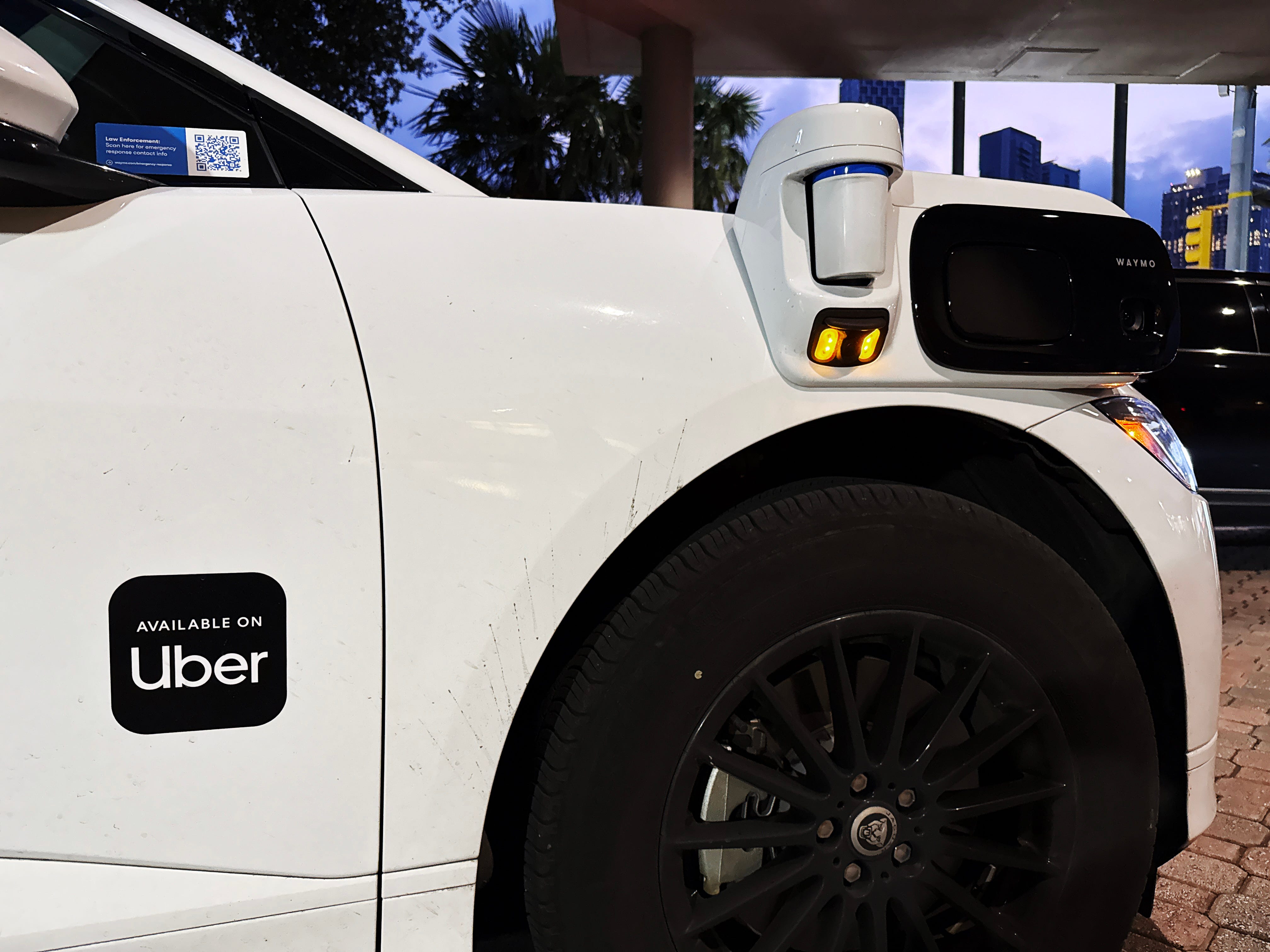 Waymo robotaxi car