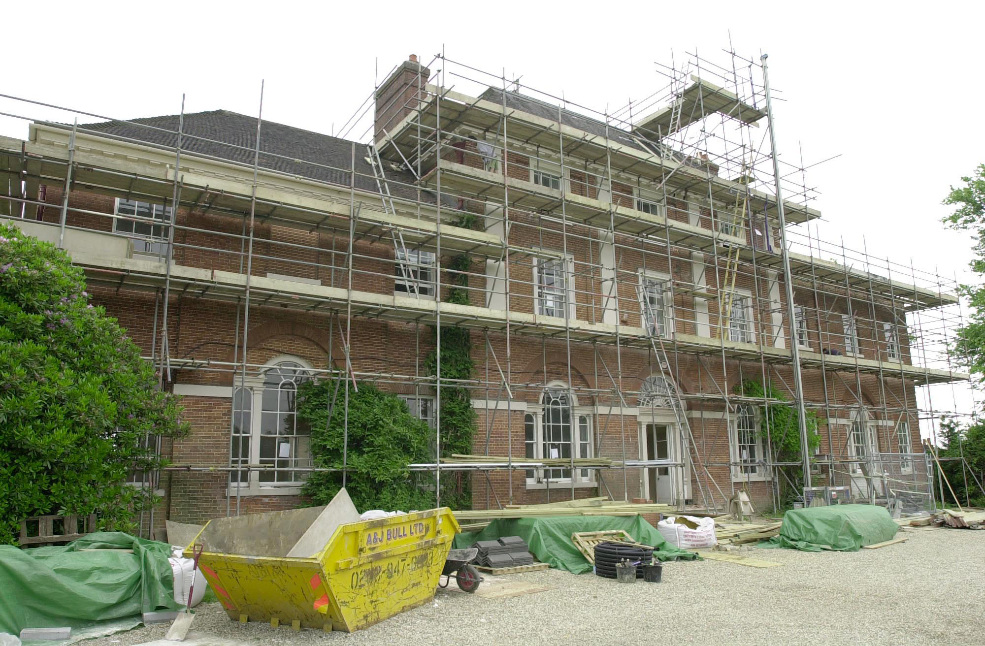 Forest Lodge getting renovated.