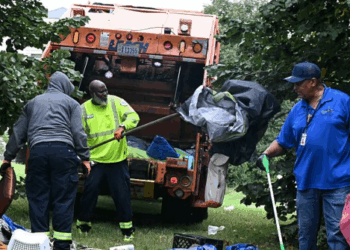 Auchincloss: Lack of Law Enforcement ‘Undermines Social Order’ in ‘Too Many Cities’