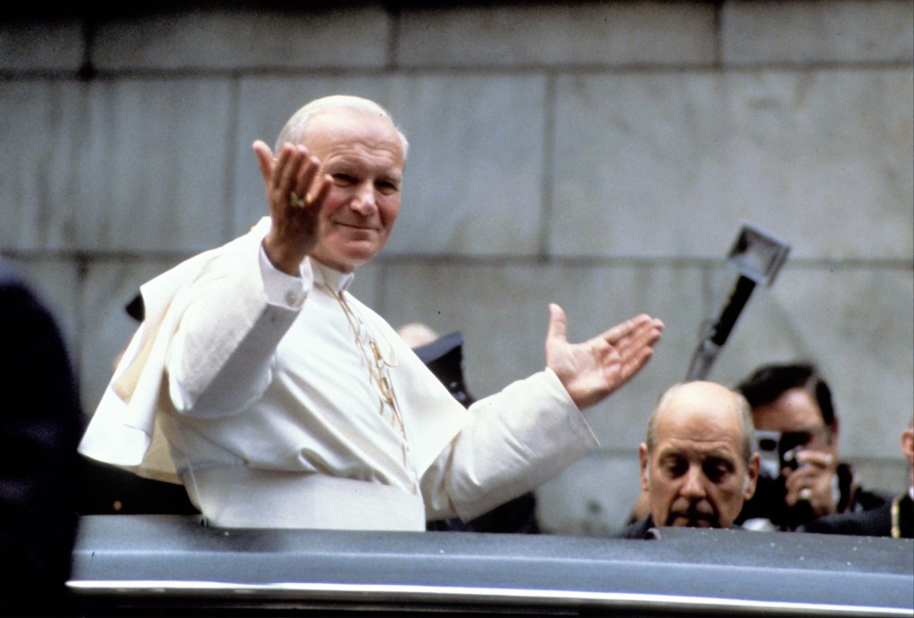Lo Castro was a Vatican chef for a decade and developed a relationship with Pope John Paul II.