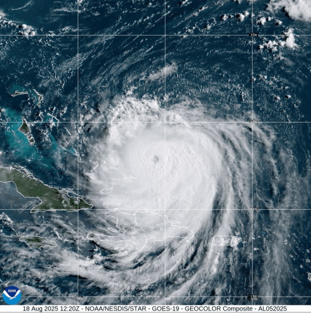 Satellite image of Hurricane Erin.