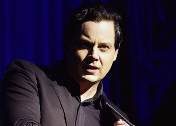 Rocker Jack White Approves of CA Gov. Newsom Using ‘Seven Nation Army’ for Anti-Trump Meme: ‘Keep Hitting Him Back Gavin!’