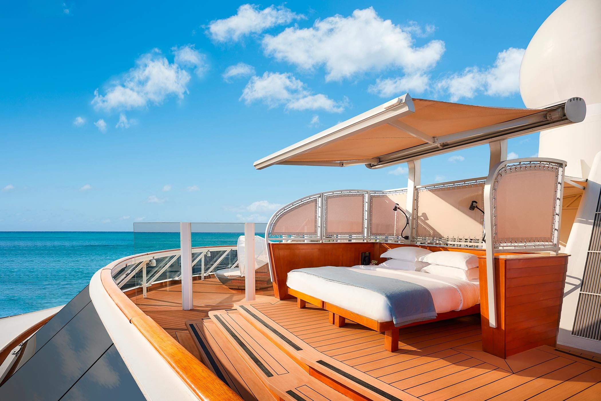 Ship the upper deck with