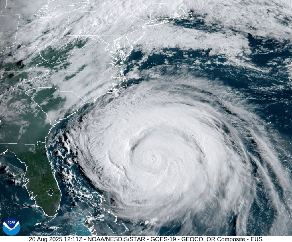 Satellite image of Hurricane Erin.