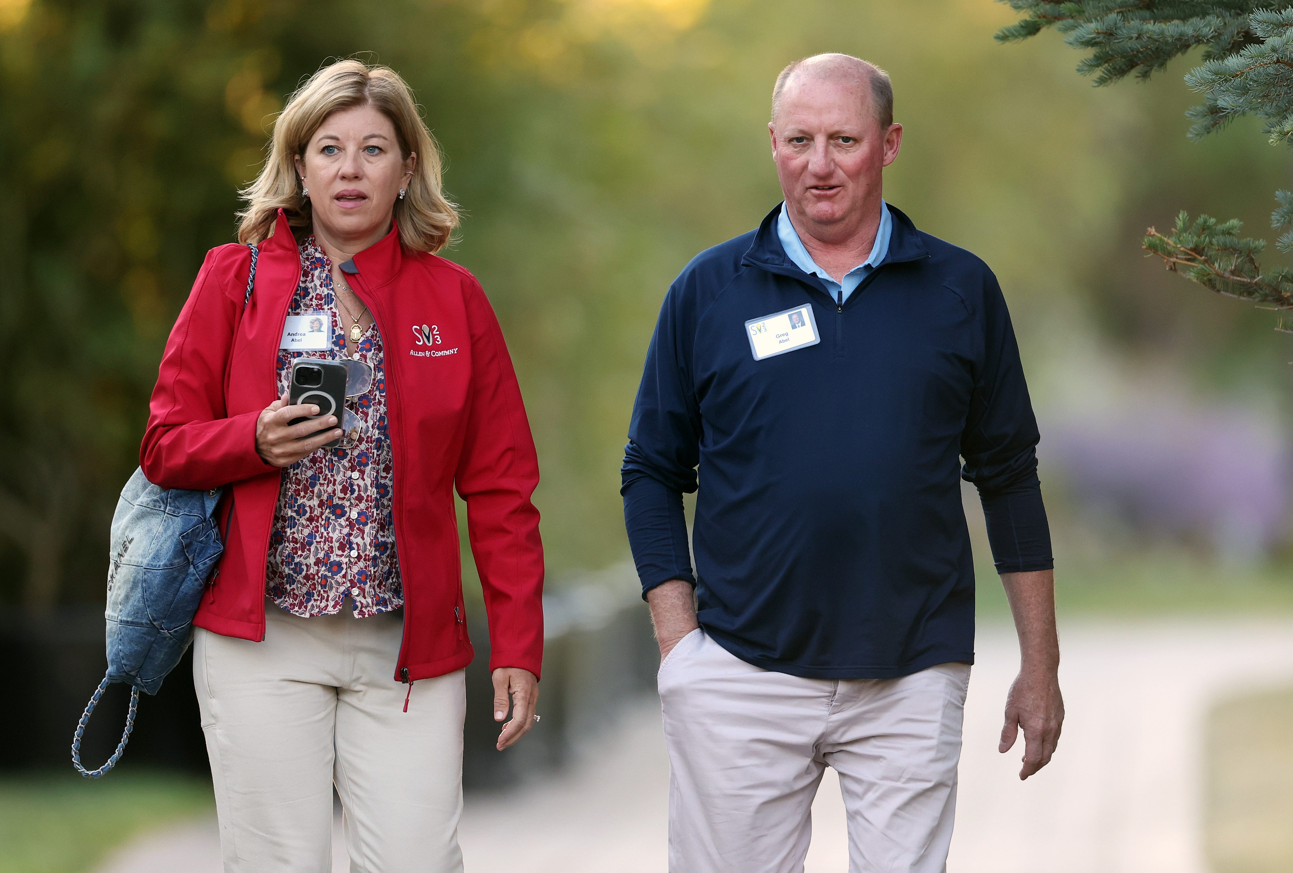 Greg Abel (right) and his wife Andrea Abel (left).