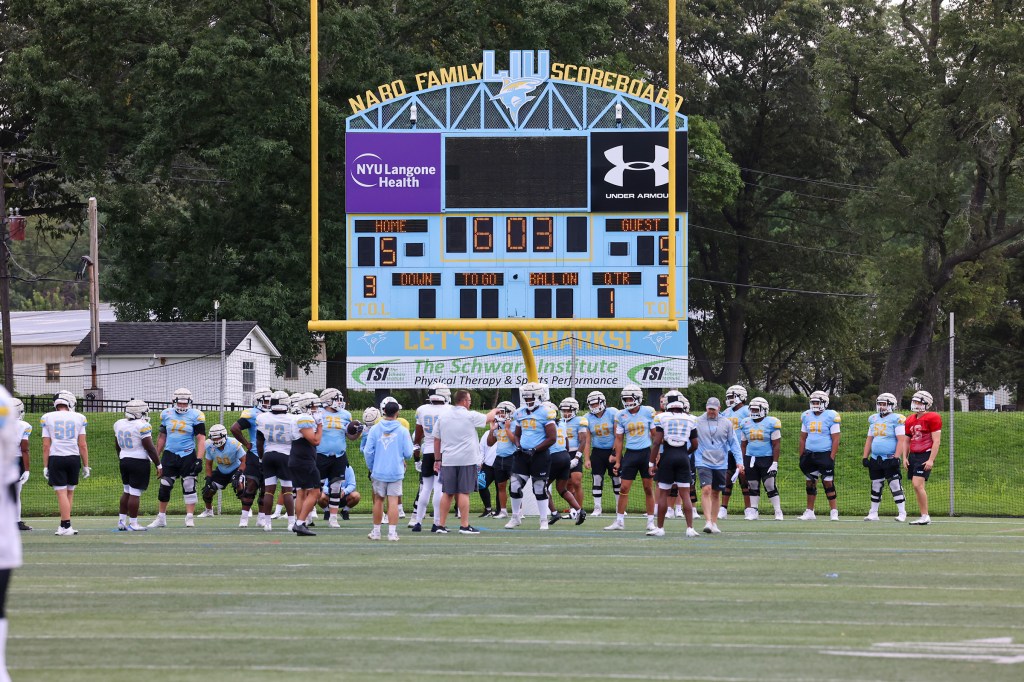 LIU practices ahead of their game against Florida. 